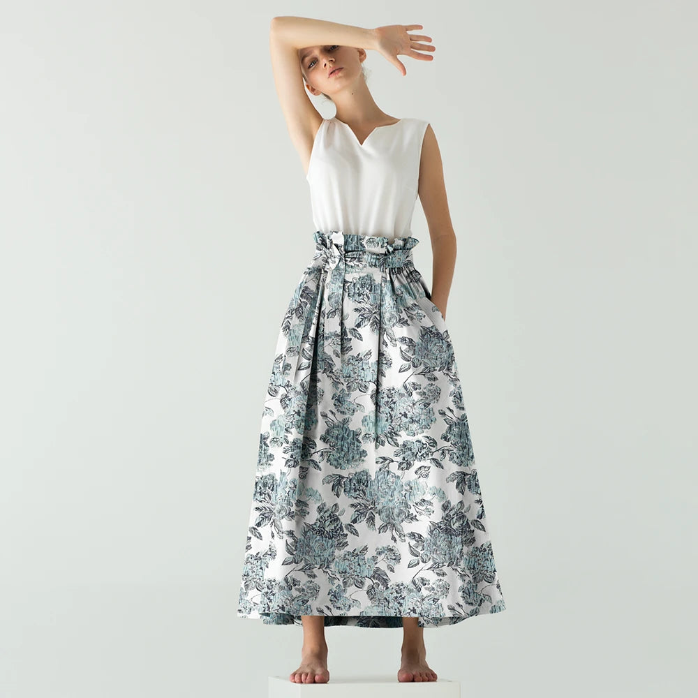 Liricio Jacquard Blauw met bloemenprint detail