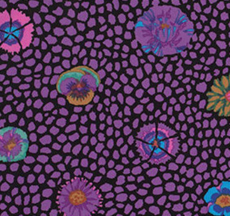 Designer katoen – Guinea Flower purple quiltstof