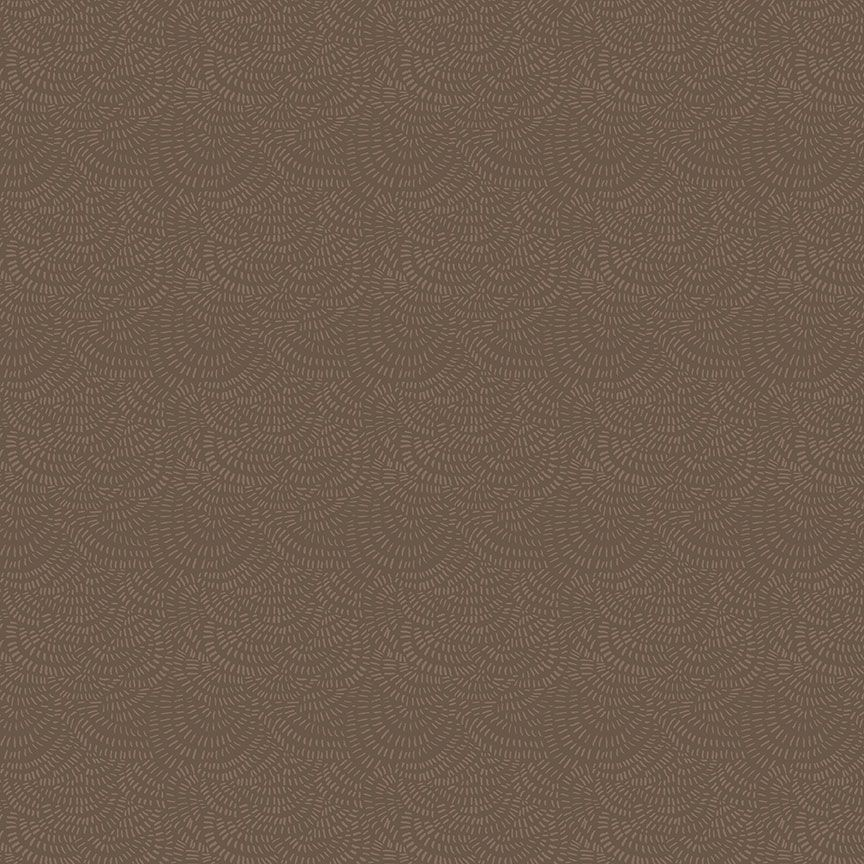 Crimp Mink – warme donkerbruine effen quiltstof van Rae Ritchie