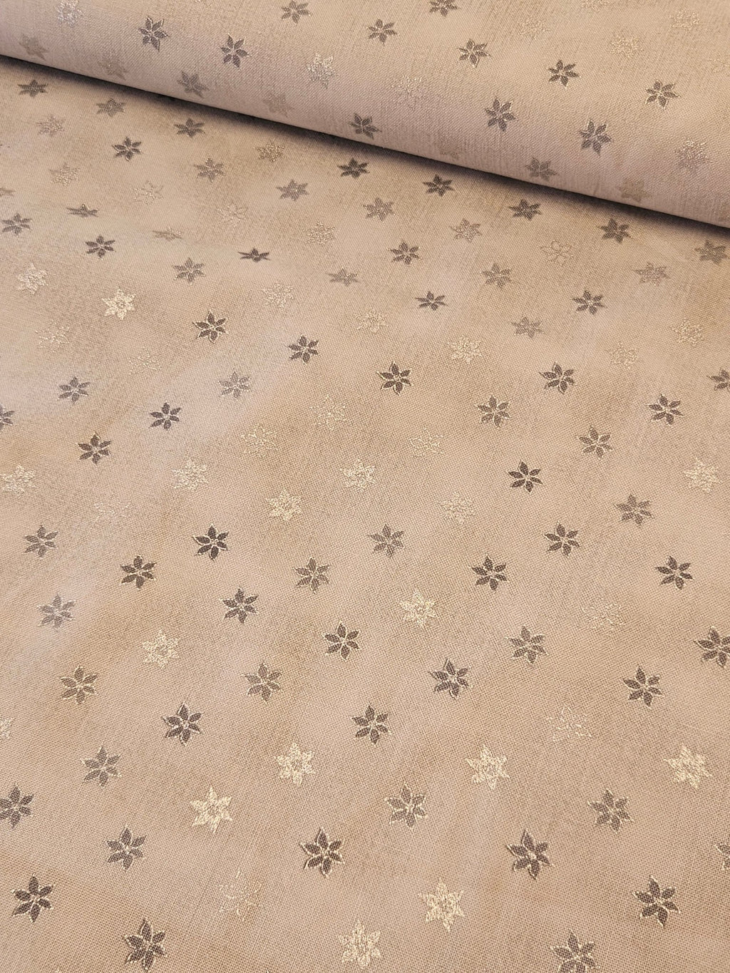 Magic Christmasby Quiltstof – Zilver Grijs Sterren - Stitch & Sew