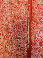 Monochrome Bloemen Quiltstof Rood/Goud – Jinny Beyer voor RJR Fabrics (2012)