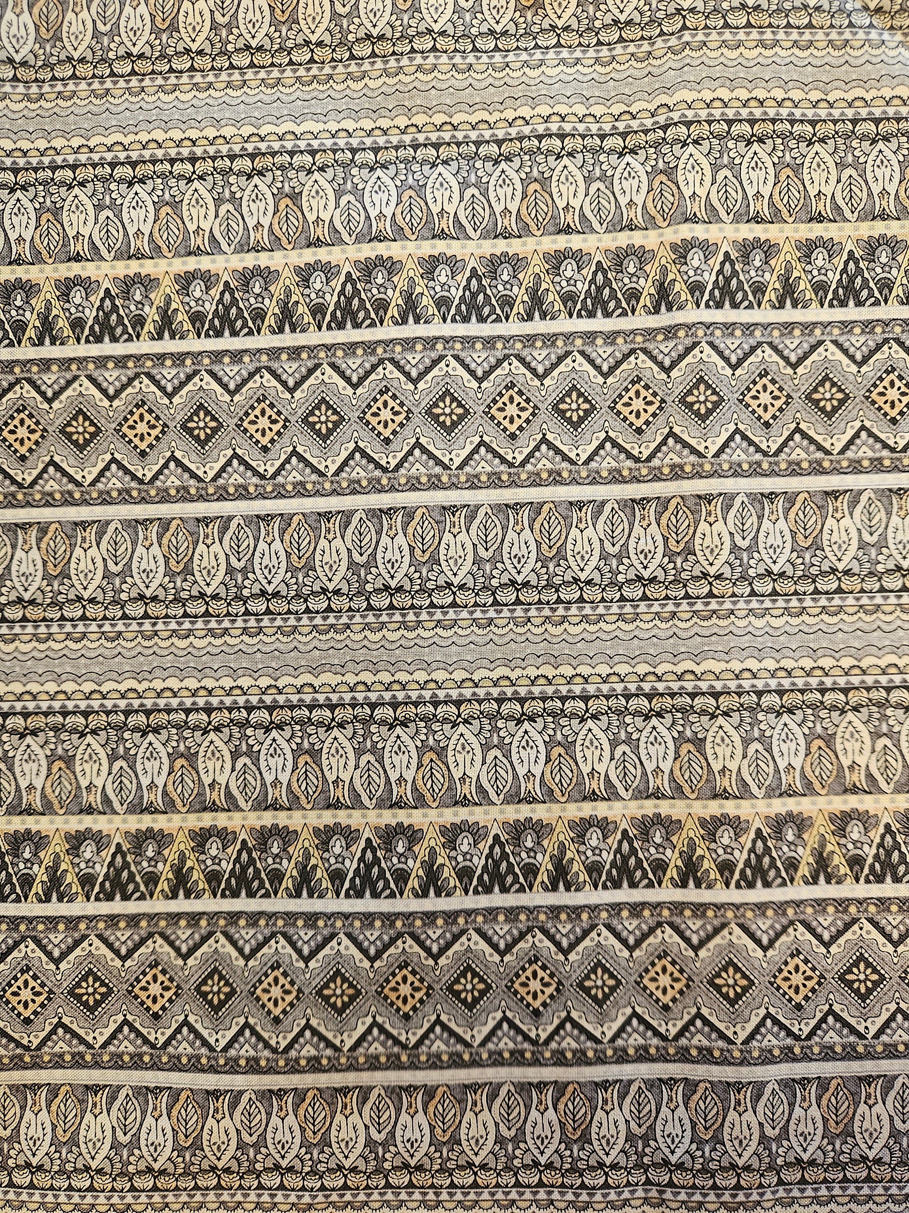 Quiltstof Strepen & Bladeren – per 10 cm