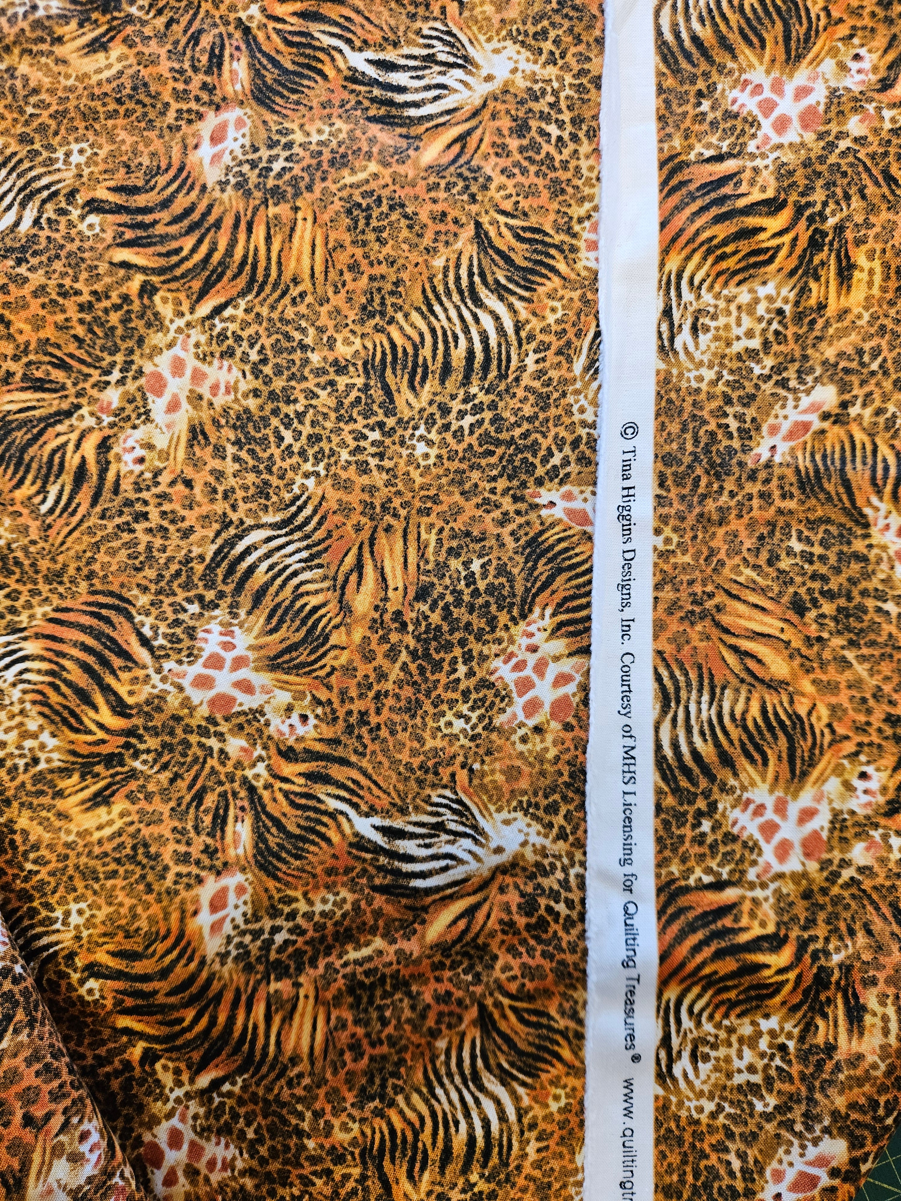 Quiltstof Animal Print – Tina Higgins Designs for Quilting Treasures