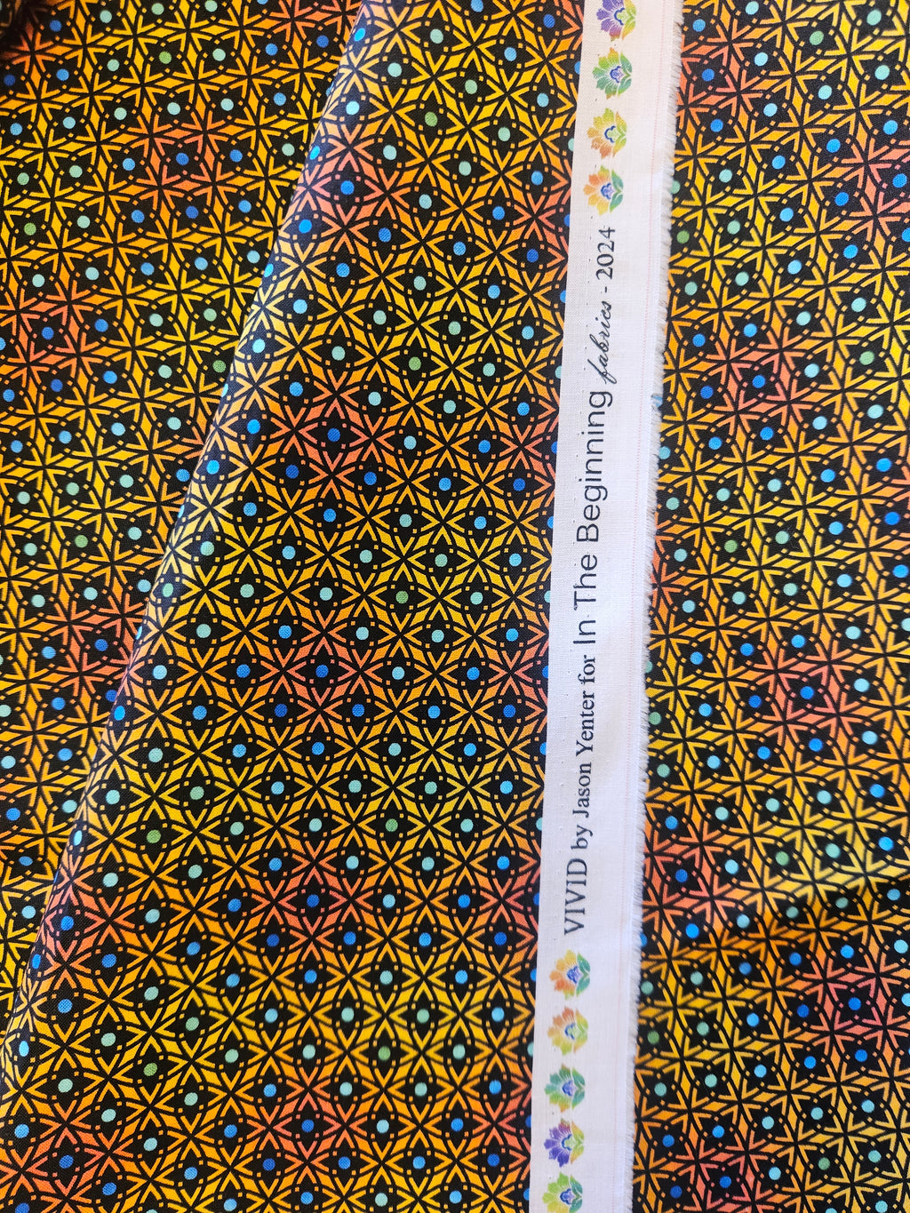 VIVID Quiltstof – Jason Yenter for In The Beginning Fabrics