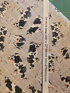 Katoenen stof koeienprint – Dan Morris / QT Fabrics