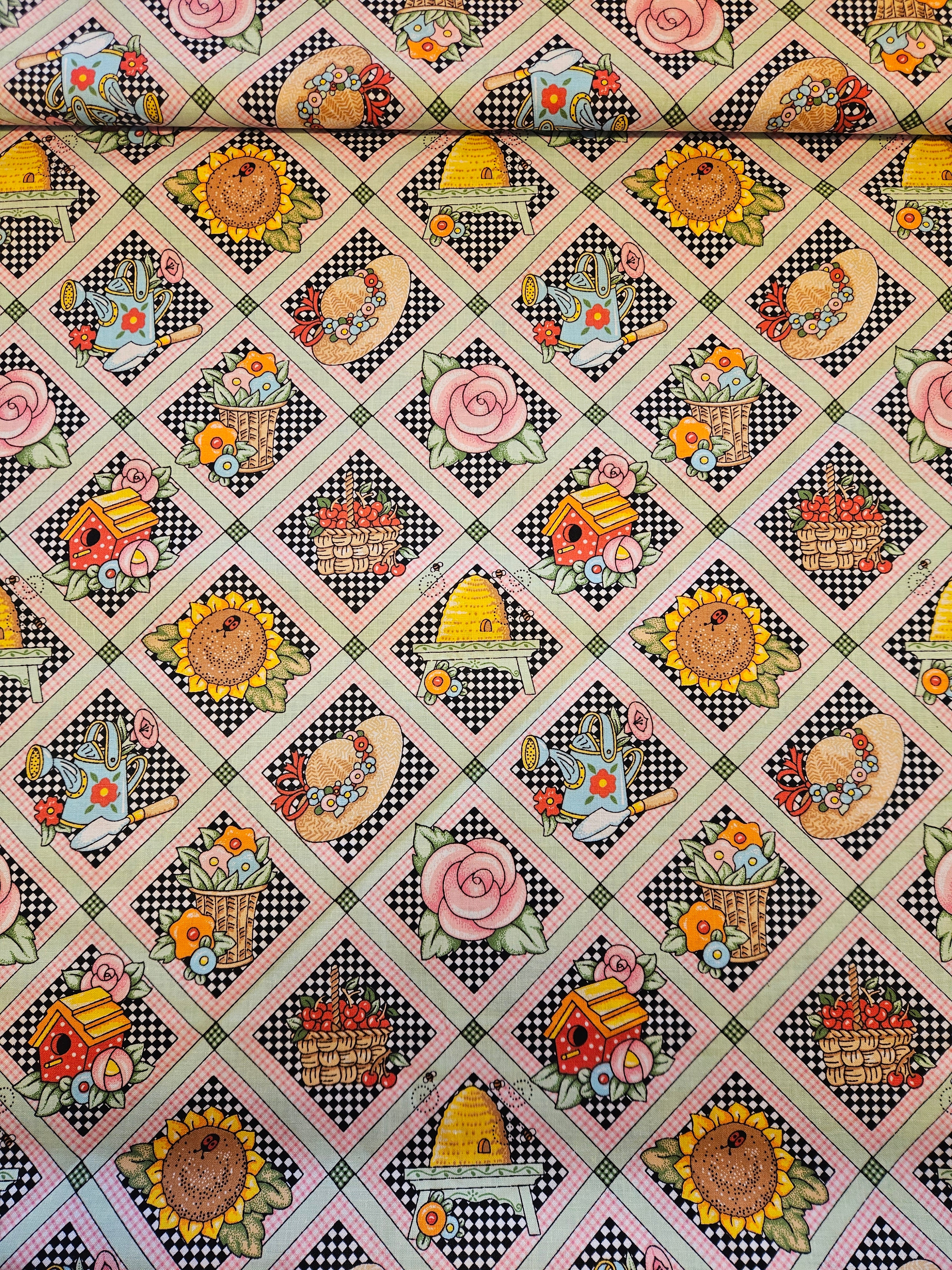 Quiltstof Mary Engelbreit 'At Home' – V.I.P. Cranston | per 10 cm