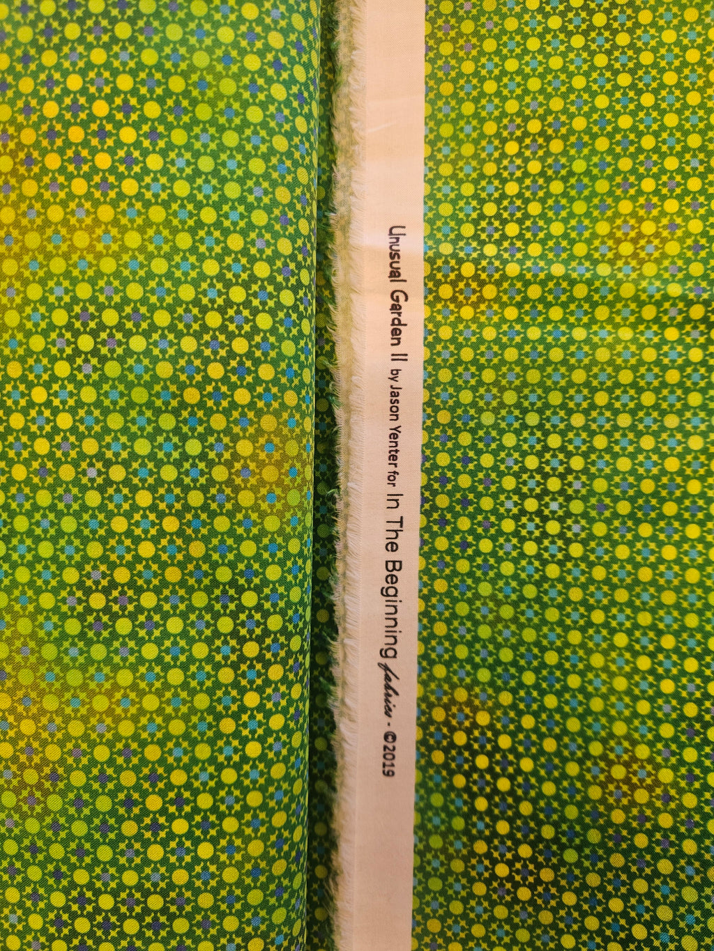 Unusual Garden II – In The Beginning Fabrics | Groen