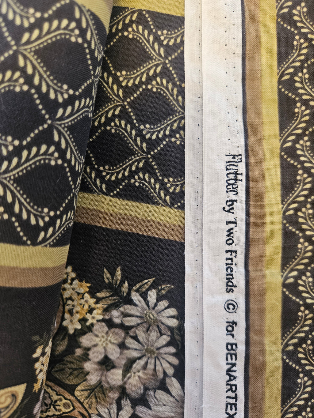 Flutter by Two Friends – Quilt stof (Benartex)