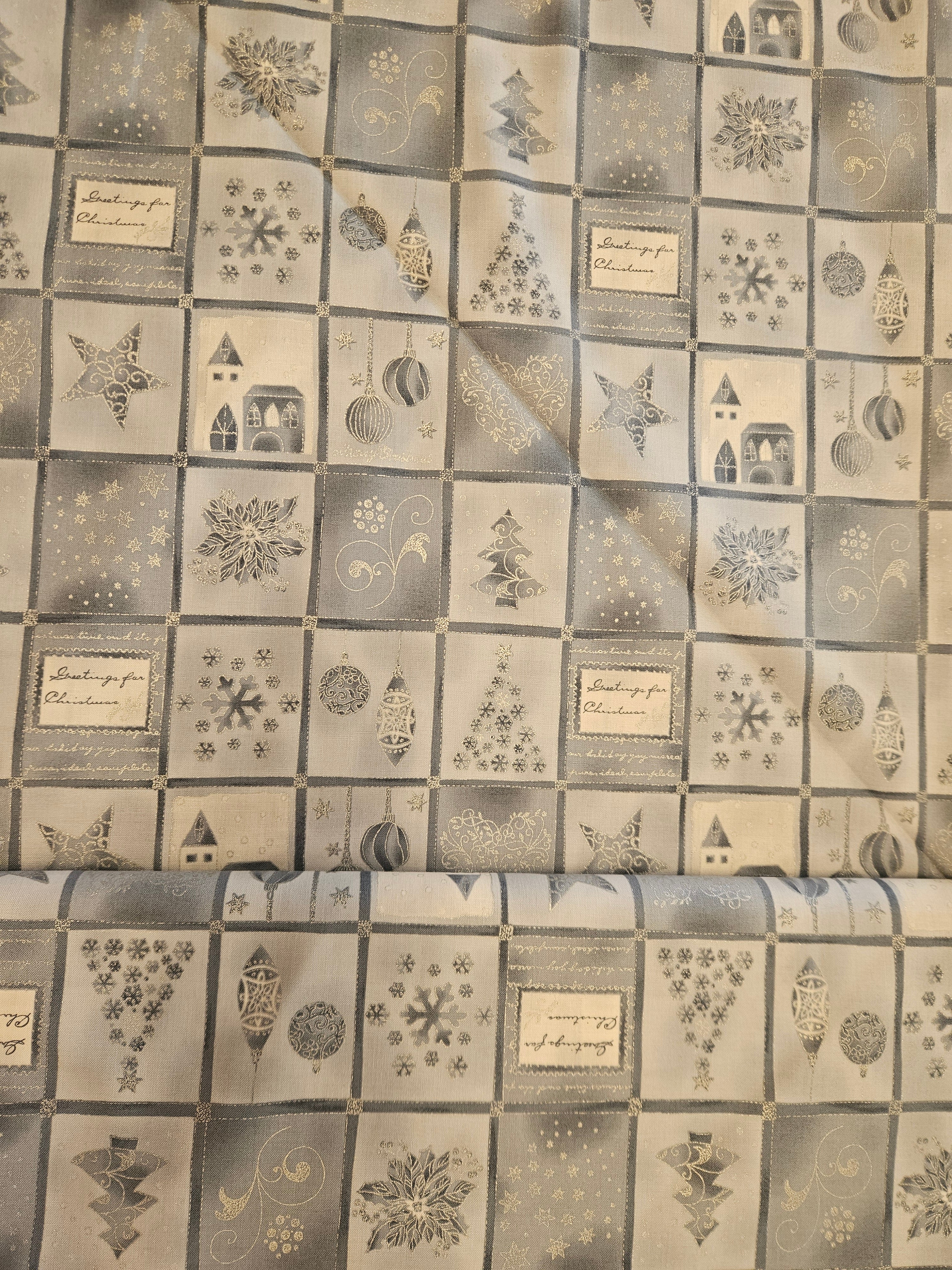 Brilliant Christmas Quiltstof – Zilver Grijstinten