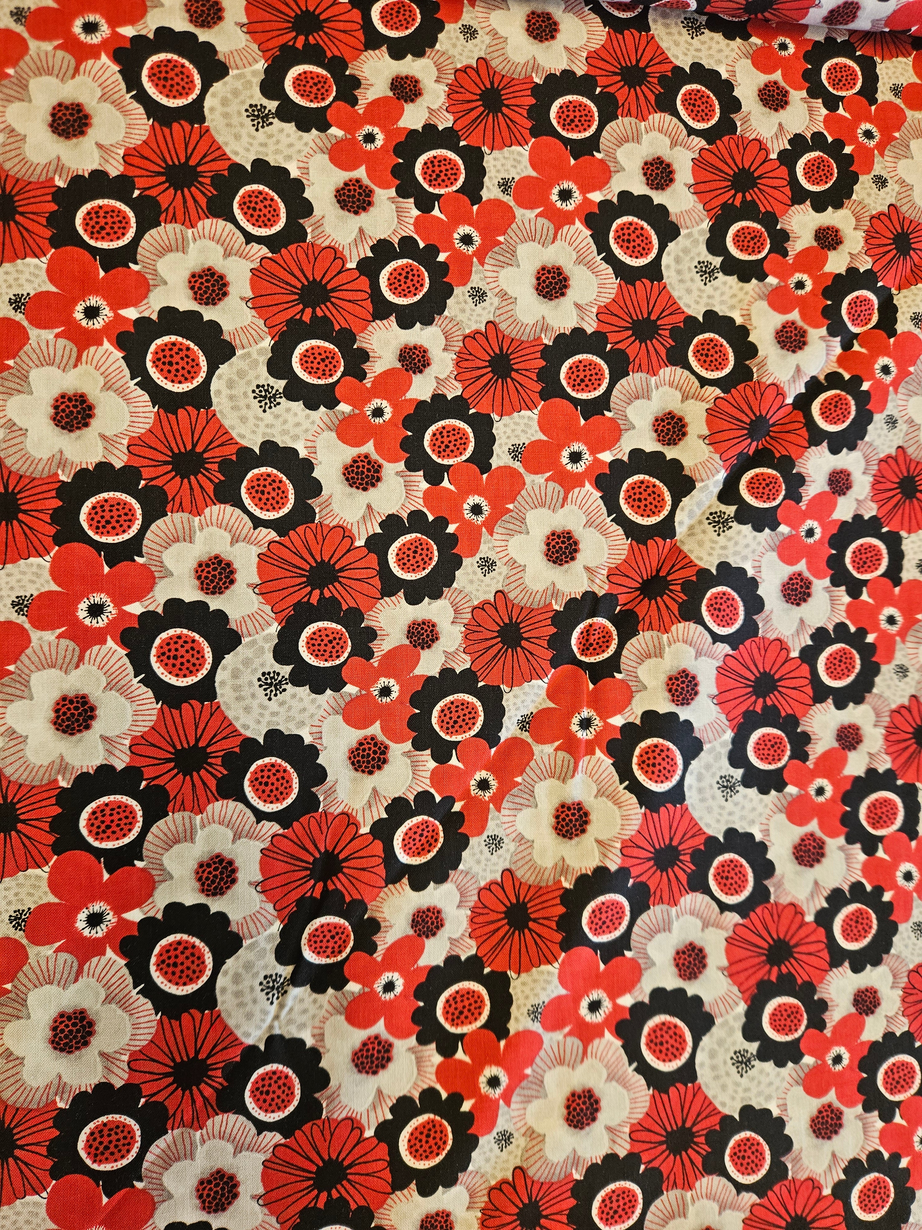 Red Alert Quiltstof – Color Pop Studio voor Blank Quilting Corp. (Patt. No. 1283)