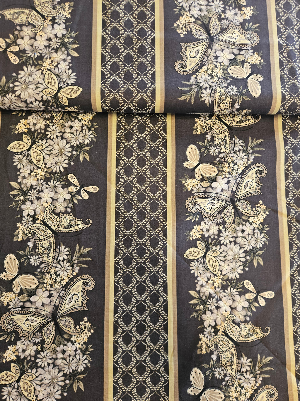 Flutter by Two Friends – Quilt stof (Benartex)