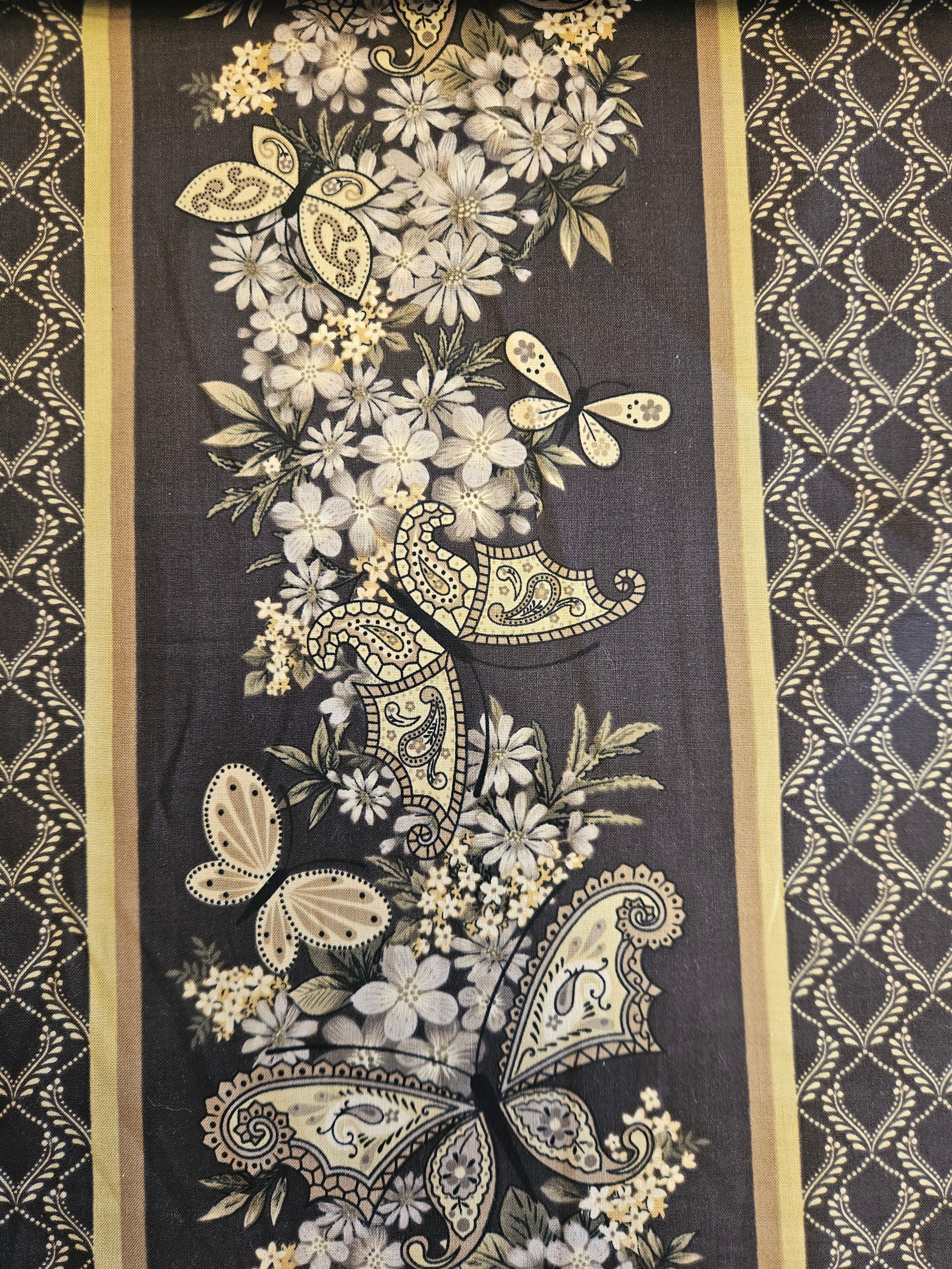 Flutter by Two Friends – Quilt stof (Benartex)