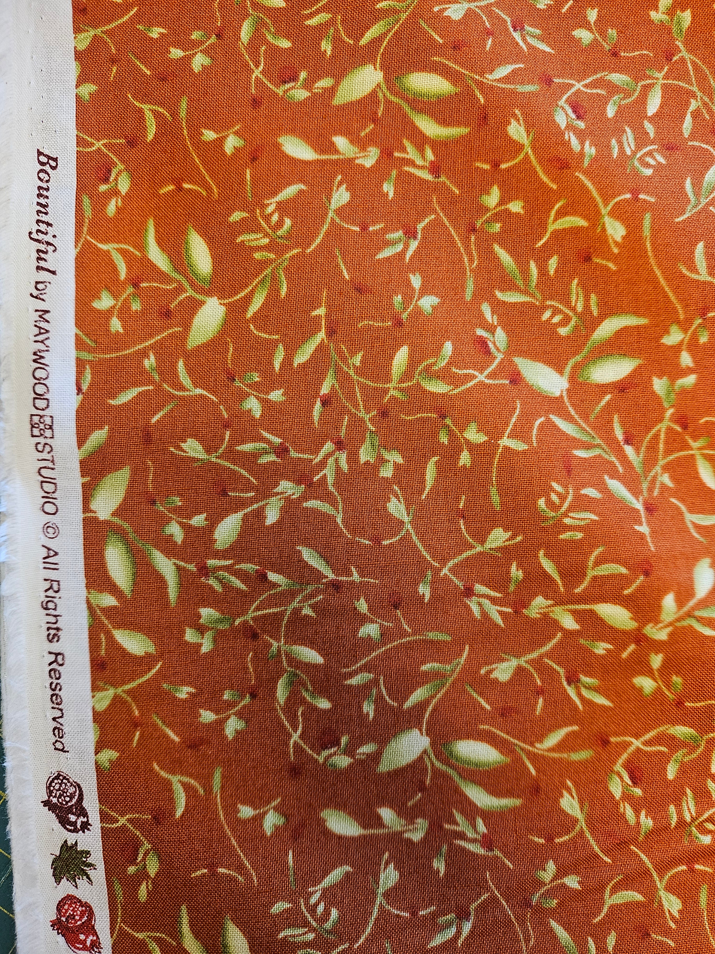 Bountiful Quiltstof – Maywood Studio