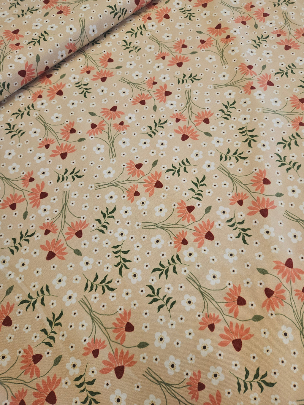 Avalana Jersey – Bloemenprint | Zandbeige