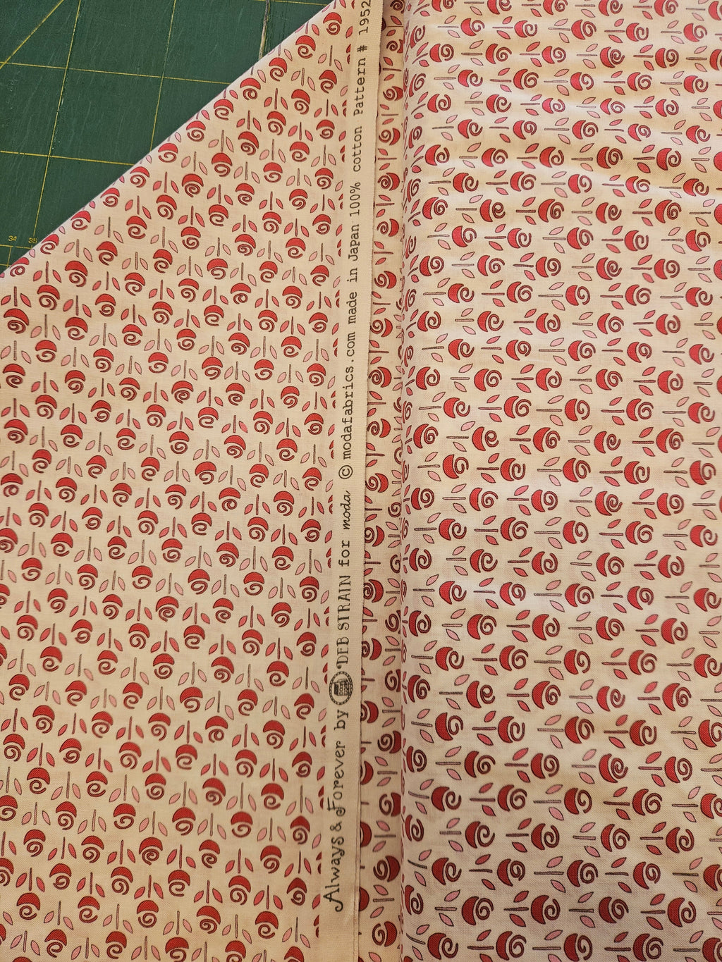 Always & Forever Quiltstof – Bloemenprint licht-roze